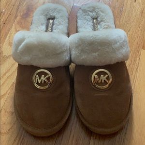 michael kors slippers